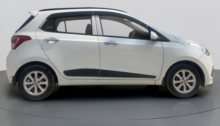 2016 Hyundai Grand i10 ASTA 1.2 AT VTVT, Petrol, Automatic, 33,926 km, Right Side View