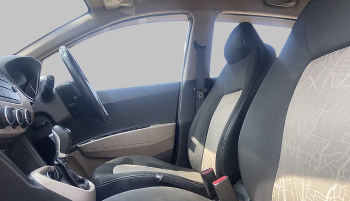 2016 Hyundai Grand i10 ASTA 1.2 AT VTVT, Petrol, Automatic, 33,926 km, Right Side Front Door Cabin