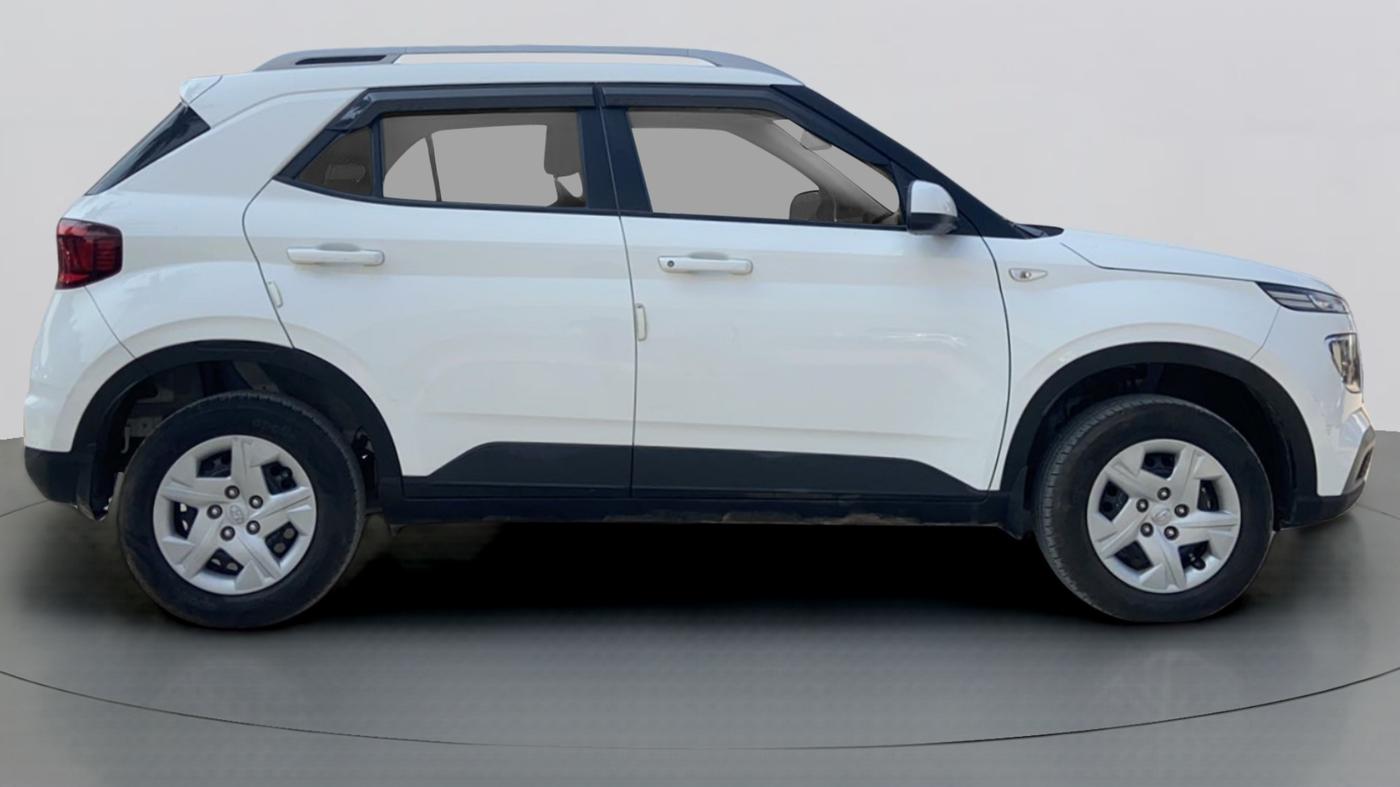 2021 Hyundai VENUE S MT 1.2 KAPPA, Petrol, Manual, 8,470 km, Right Side View