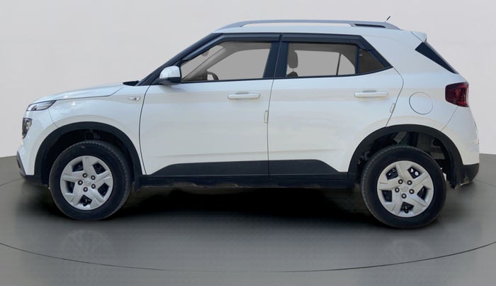 2021 Hyundai VENUE S MT 1.2 KAPPA, Petrol, Manual, 8,470 km, Left Side