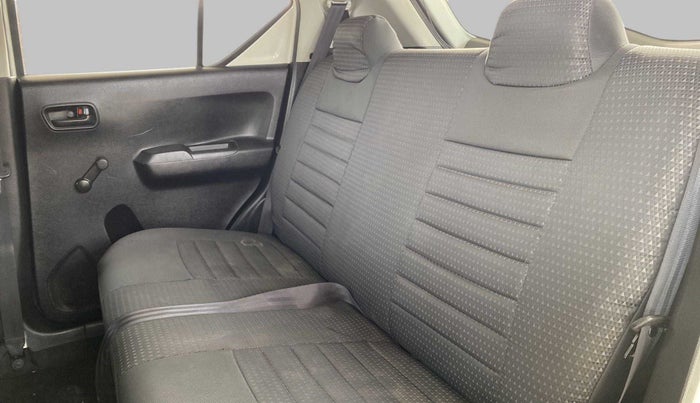 2018 Maruti IGNIS SIGMA 1.2 K12, Petrol, Manual, 51,290 km, Right Side Rear Door Cabin