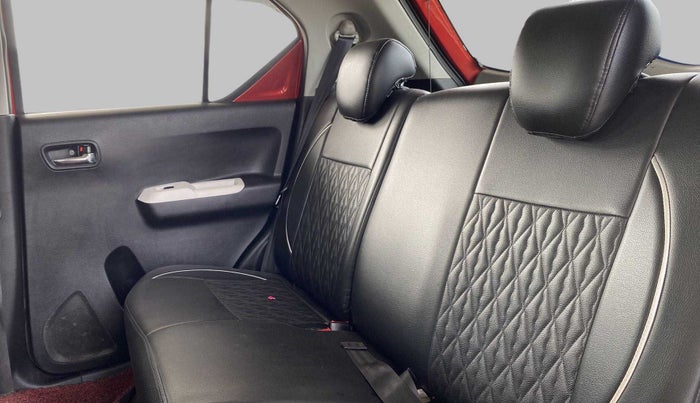2017 Maruti IGNIS ALPHA 1.2 K12 DUAL TONE, Petrol, Manual, 58,942 km, Right Side Rear Door Cabin