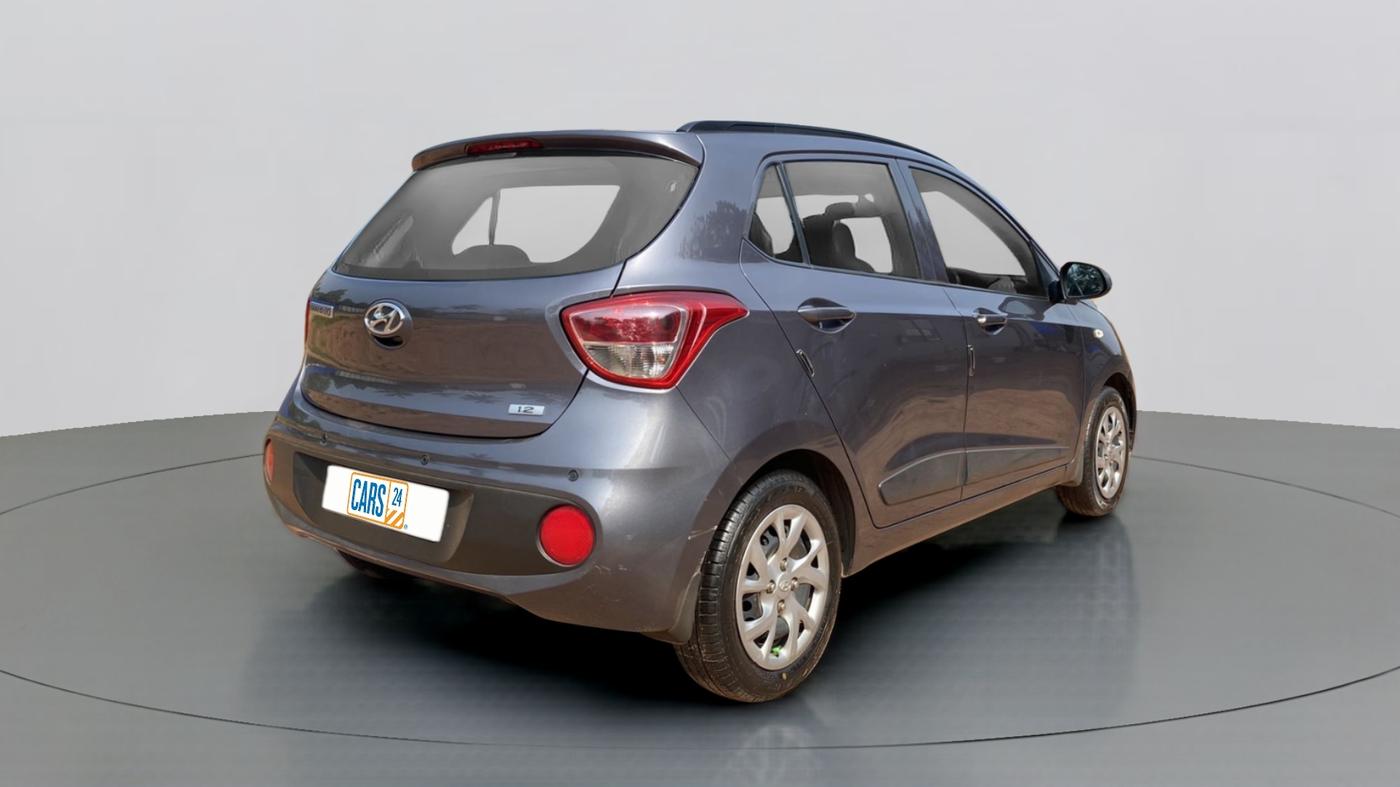 2019 Hyundai Grand i10 MAGNA 1.2 VTVT, CNG, Manual, 71,280 km, Right Back Diagonal