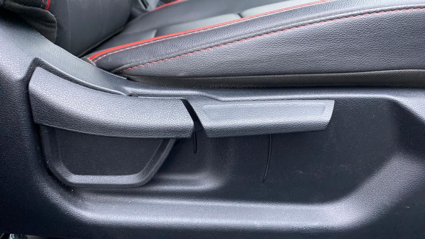 2021 Hyundai NEW I20 N LINE N8 1.0 TURBO GDI DCT DUAL TONE, Petrol, Automatic, 17,847 km, Driver Side Adjustment Panel