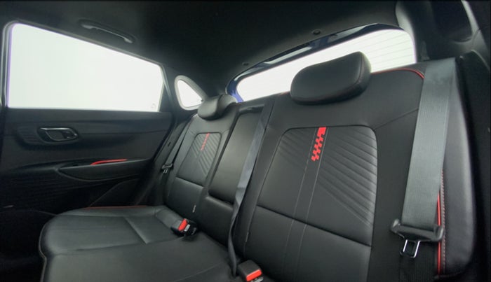 2021 Hyundai NEW I20 N LINE N8 1.0 TURBO GDI DCT DUAL TONE, Petrol, Automatic, 17,847 km, Right Side Rear Door Cabin