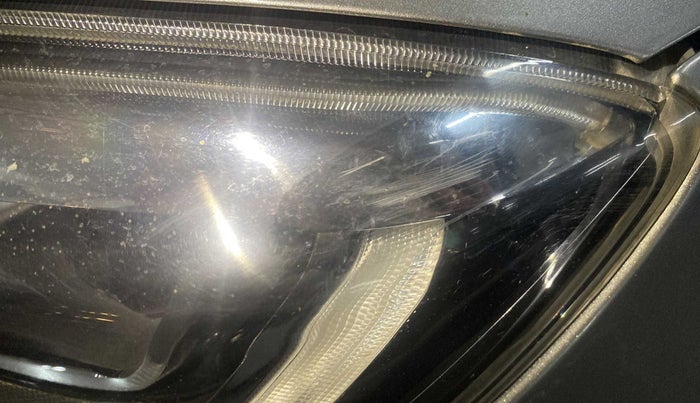 2021 Maruti Vitara Brezza ZXI AT SHVS, Petrol, Automatic, 16,086 km, Left headlight - Minor scratches