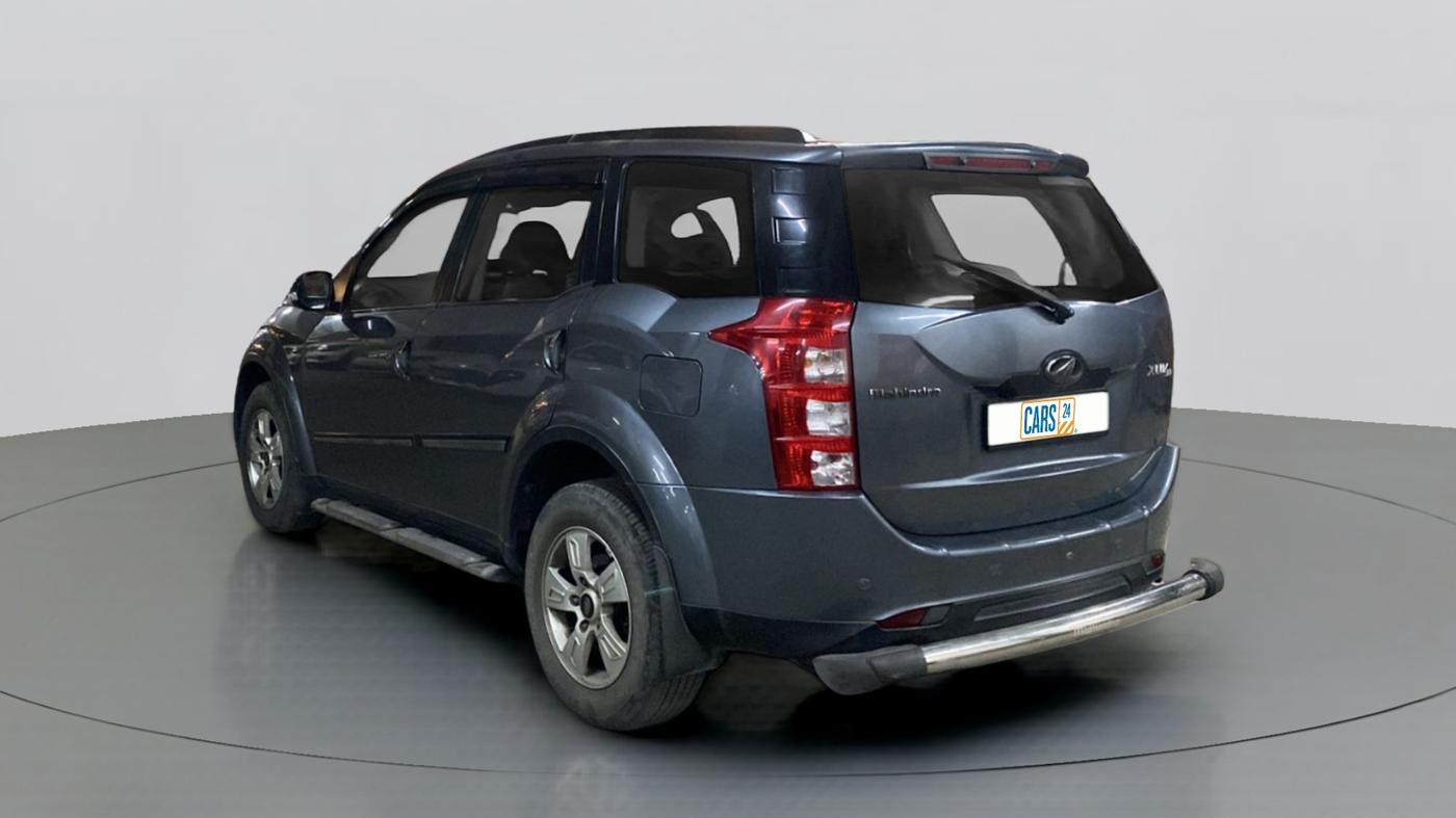 2015 Mahindra XUV500 W8 FWD, Diesel, Manual, 41,443 km, Left Back Diagonal