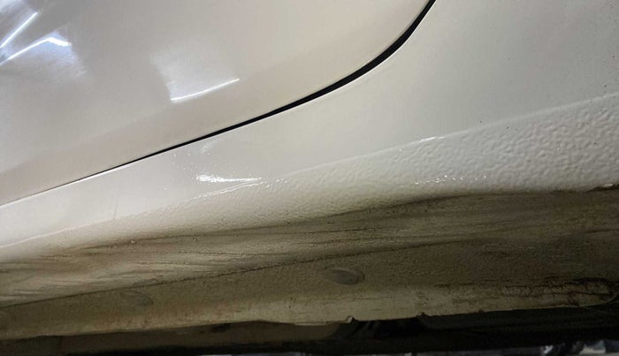 2017 Hyundai Grand i10 Sportz1.2 CRDI, Diesel, Manual, 90,107 km, Left running board - Slightly dented