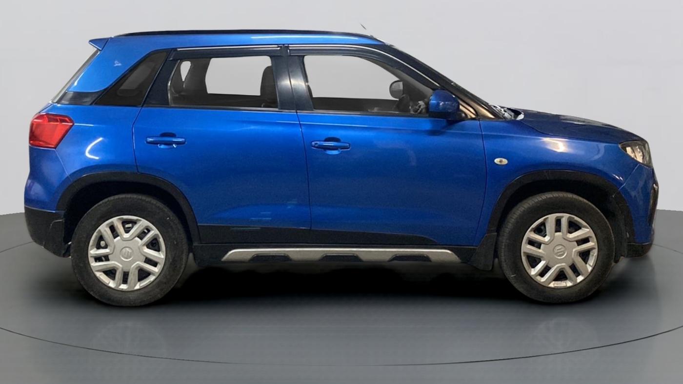 2016 Maruti Vitara Brezza VDI, Diesel, Manual, 66,671 km, Right Side View