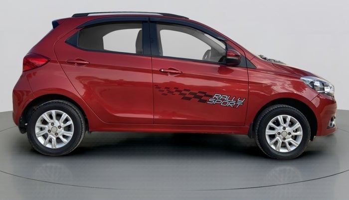 2018 Tata Tiago XZ 1.2 REVOTRON, Petrol, Manual, 36,738 km, Right Side View