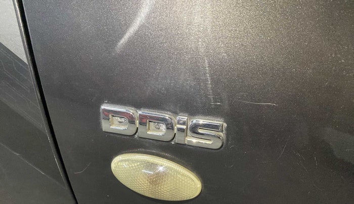 2016 Maruti Vitara Brezza ZDI, Diesel, Manual, 48,956 km, Right fender - Minor scratches