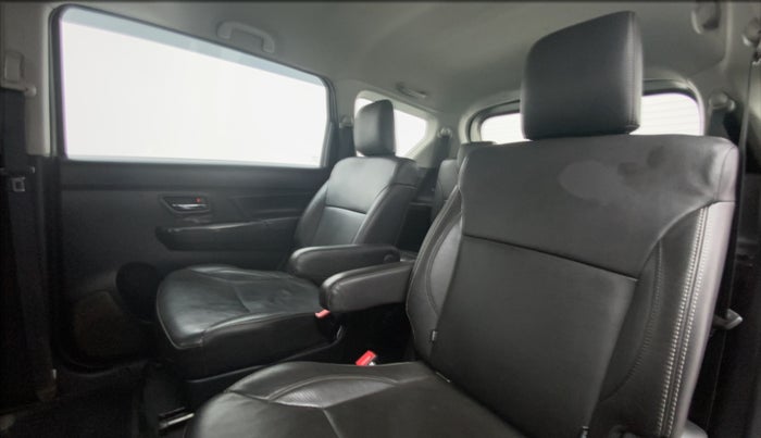 2019 Maruti XL6 ALPHA AT SHVS, Petrol, Automatic, 20,429 km, Right Side Rear Door Cabin