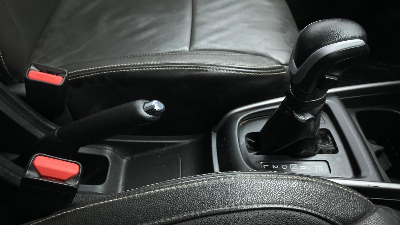 2019 Maruti XL6 ALPHA AT SHVS, Petrol, Automatic, 20,429 km, Gear Lever