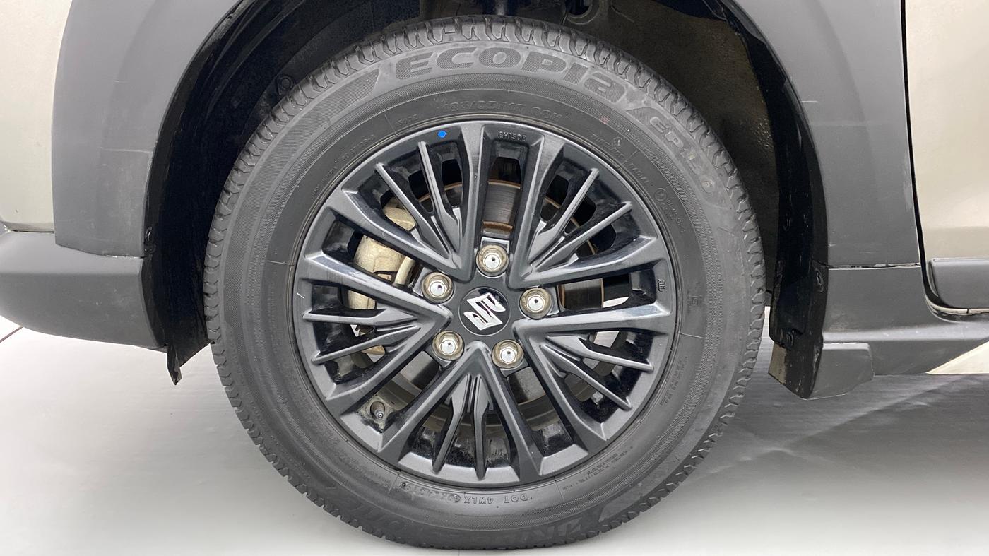 2019 Maruti XL6 ALPHA AT SHVS, Petrol, Automatic, 20,429 km, Left Front Wheel