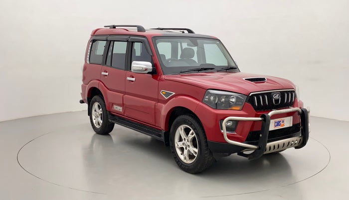 2014 Mahindra Scorpio S10, Diesel, Manual, 42,284 km, Right Front Diagonal