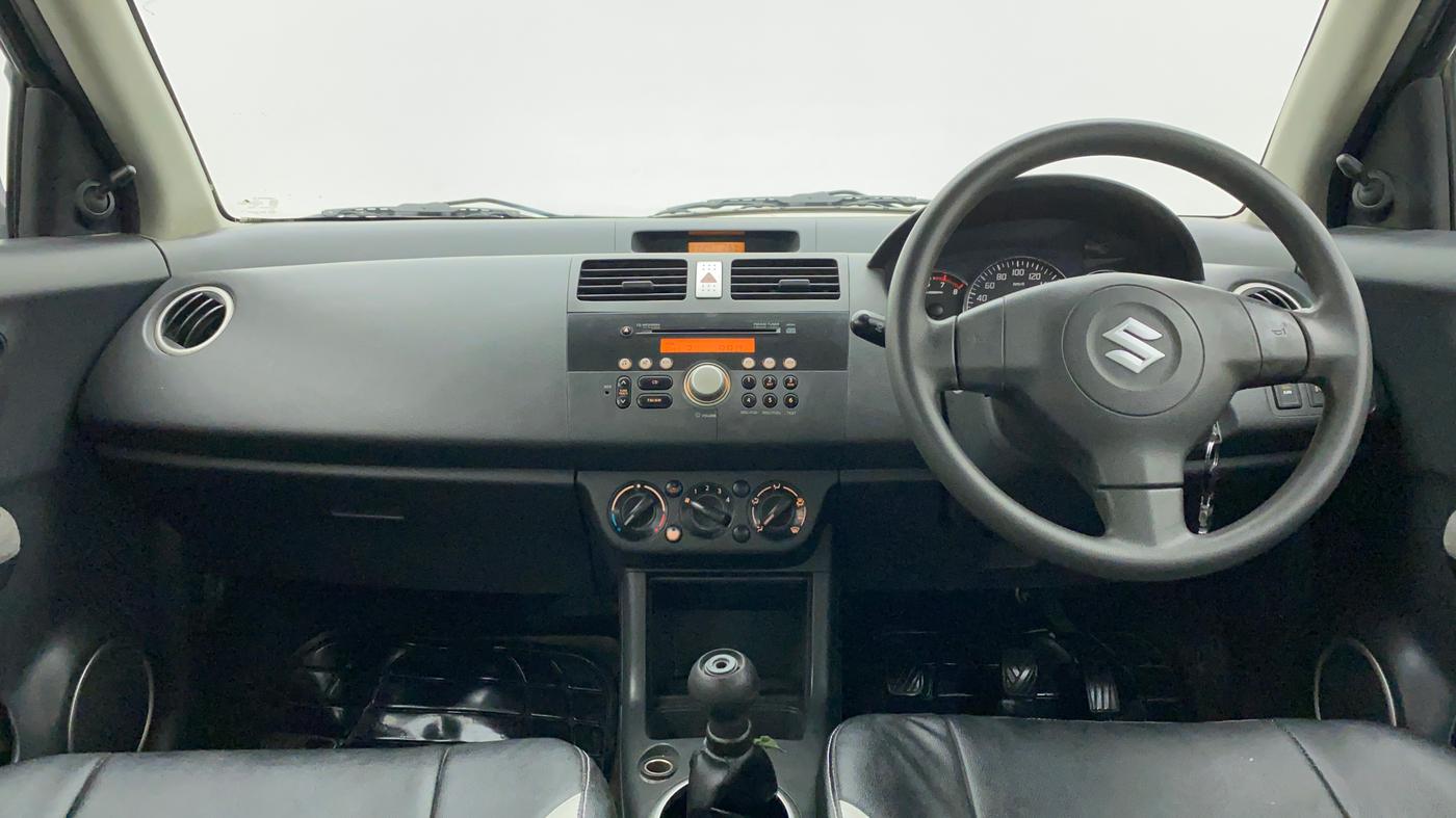 2011 Maruti Swift Dzire VXI, Petrol, Manual, 71,515 km, Dashboard
