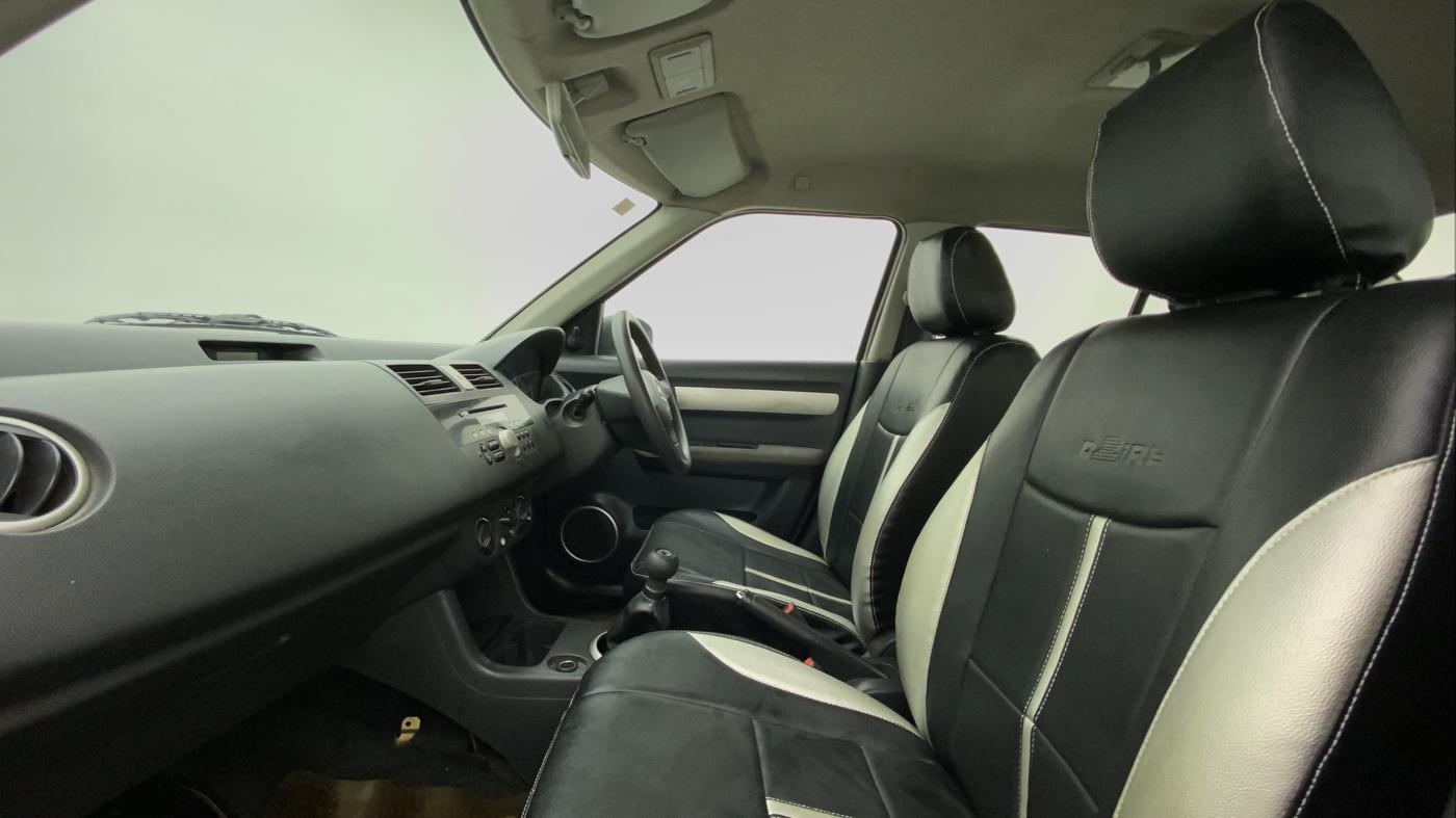 2011 Maruti Swift Dzire VXI, Petrol, Manual, 71,515 km, Right Side Front Door Cabin