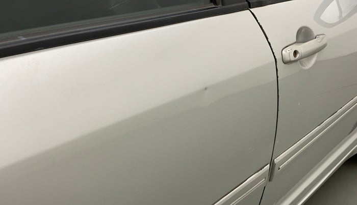2011 Maruti Swift Dzire VXI, Petrol, Manual, 71,515 km, Right rear door - Slightly dented