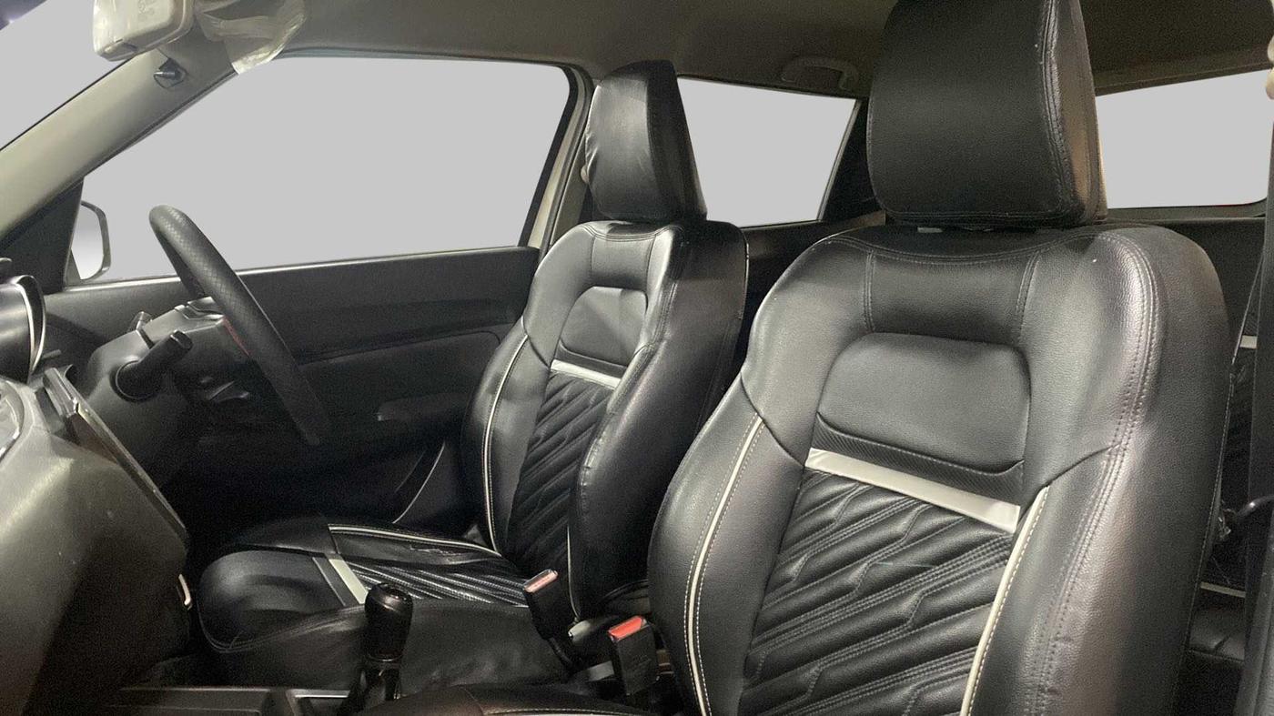2019 Maruti Swift VXI, Petrol, Manual, 73,938 km, Right Side Front Door Cabin