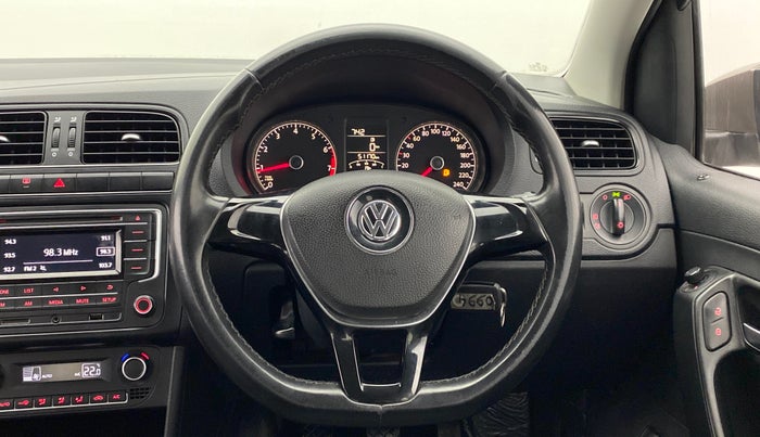 2016 Volkswagen Vento COMFORTLINE MT PETROL, Petrol, Manual, 51,170 km, Steering Wheel Close Up