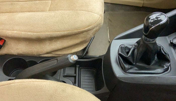 2016 Ford Figo Aspire 1.5 TREND DIESEL, Diesel, Manual, 72,092 km, Gear Lever