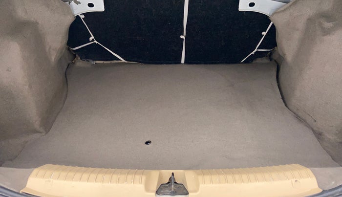 2016 Ford Figo Aspire 1.5 TREND DIESEL, Diesel, Manual, 72,092 km, Boot Inside View