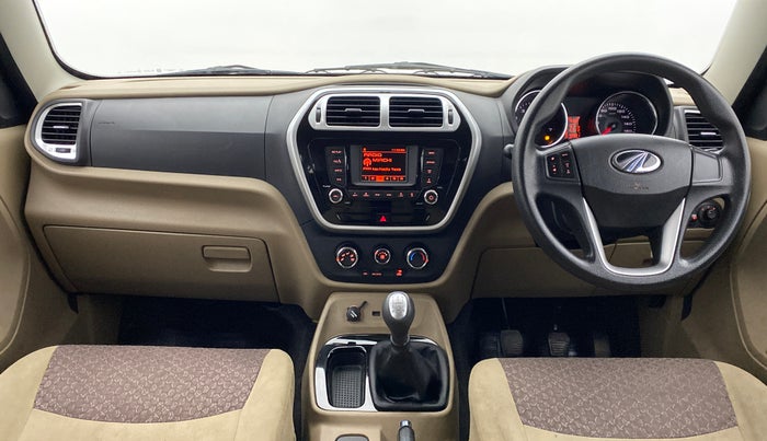2015 Mahindra TUV300 T8, Diesel, Manual, 55,960 km, Dashboard