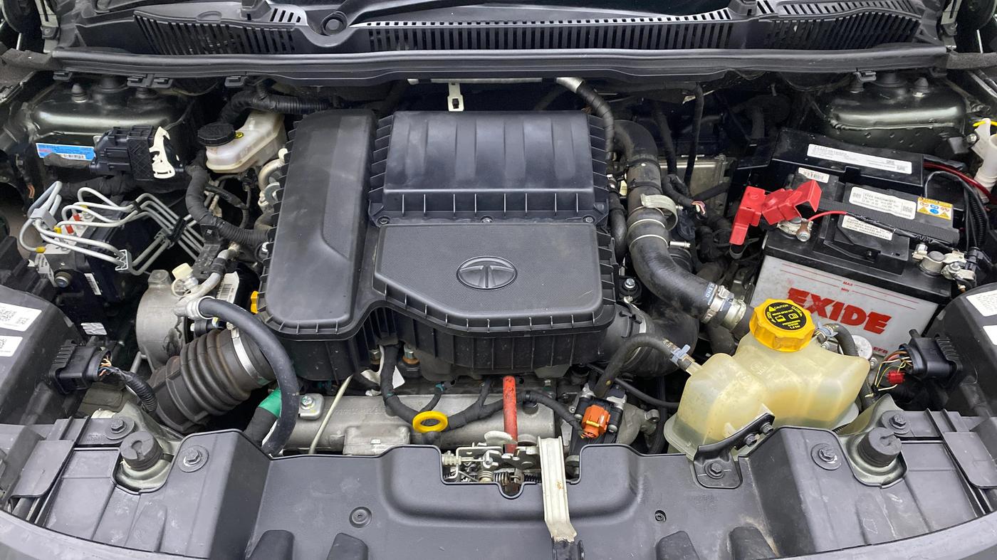 2021 Tata NEXON XM SUNROOF 1.5 RTQ, Diesel, Manual, 20,851 km, Open Bonet