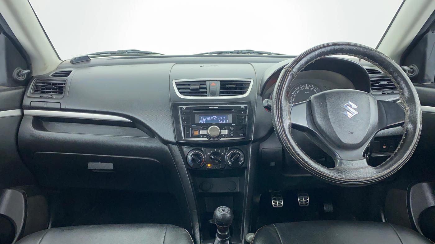 2015 Maruti Swift LXI D, Petrol, Manual, 68,319 km, Dashboard