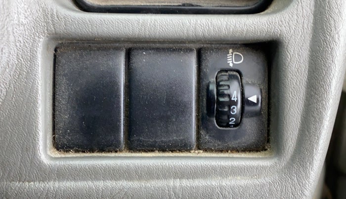 2011 Maruti Alto K10 VXI P, Petrol, Manual, 39,093 km, Dashboard - Headlight height adjustment not working