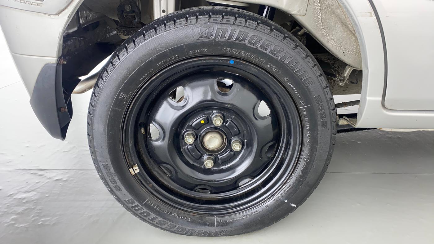 2011 Maruti Alto K10 VXI P, Petrol, Manual, 39,093 km, Right Rear Wheel