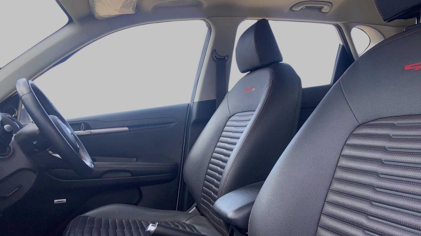 2020 KIA SONET GTX PLUS DCT 1.0, Petrol, Automatic, 24,407 km, Right Side Front Door Cabin