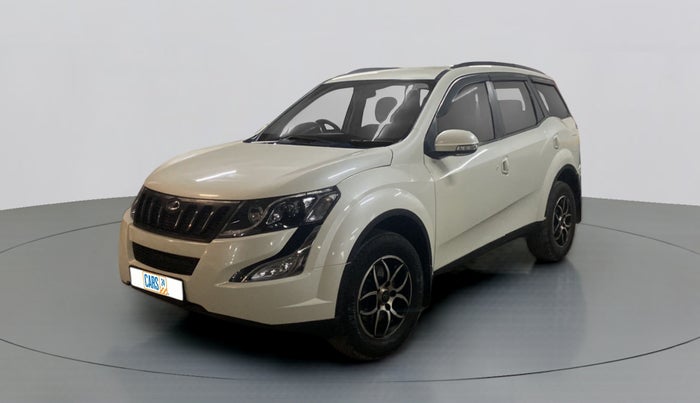 2016 Mahindra XUV500 W6 4X2, Diesel, Manual, 78,794 km, Left Front Diagonal