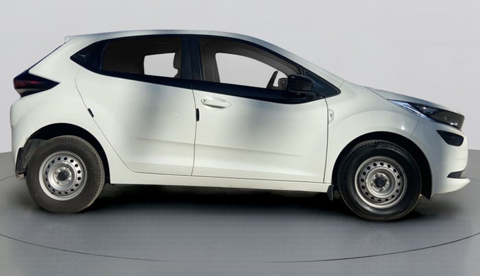 2021 Tata ALTROZ XE 1.2, Petrol, Manual, 10,313 km, Right Side View