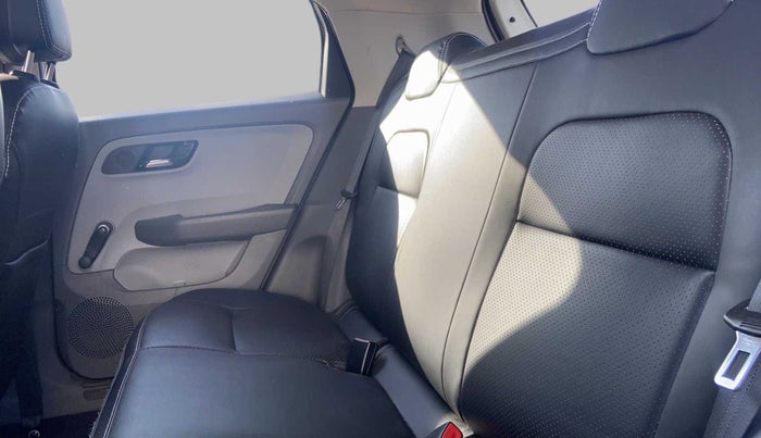 2021 Tata ALTROZ XE 1.2, Petrol, Manual, 10,313 km, Right Side Rear Door Cabin