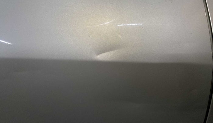 2016 Maruti Swift Dzire VDI ABS, Diesel, Manual, 69,227 km, Right rear door - Slightly dented