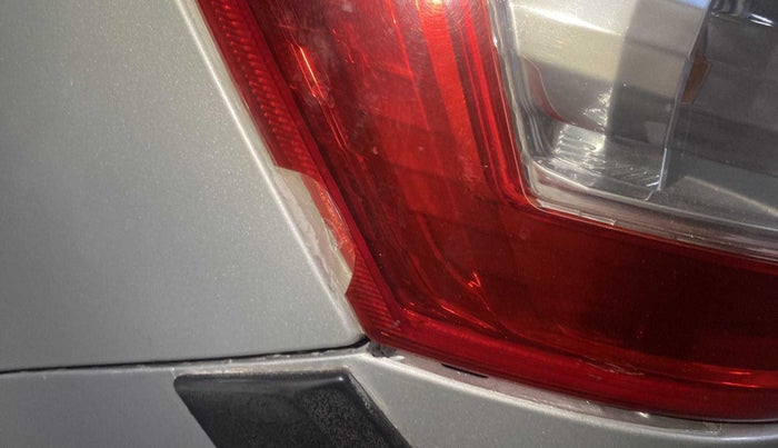 2016 Maruti Swift Dzire VDI ABS, Diesel, Manual, 69,227 km, Left tail light - Minor scratches