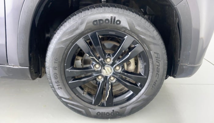 2019 Maruti Vitara Brezza ZDI, Diesel, Manual, 48,230 km, Right Front Wheel