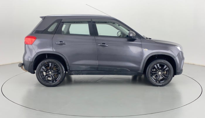 2019 Maruti Vitara Brezza ZDI, Diesel, Manual, 48,230 km, Right Side View