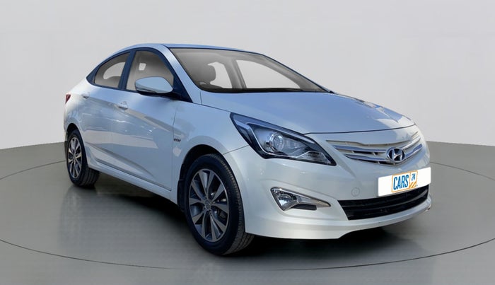 2016 Hyundai Verna FLUIDIC 1.6 SX VTVT, Petrol, Manual, 31,279 km, Right Front Diagonal