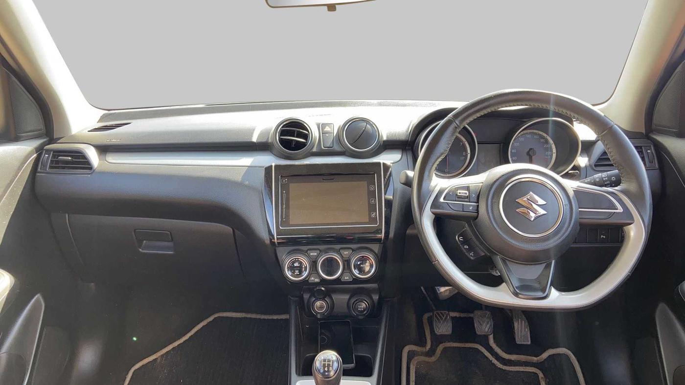 2018 Maruti Swift ZXI PLUS, Petrol, Manual, 38,863 km, Dashboard