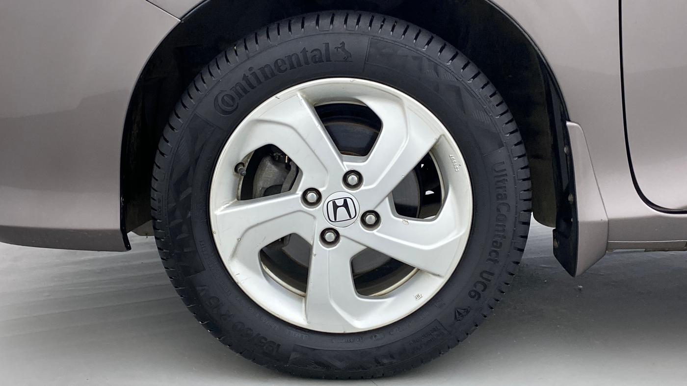 2016 Honda City V MT PETROL, Petrol, Manual, 60,441 km, Left Front Wheel