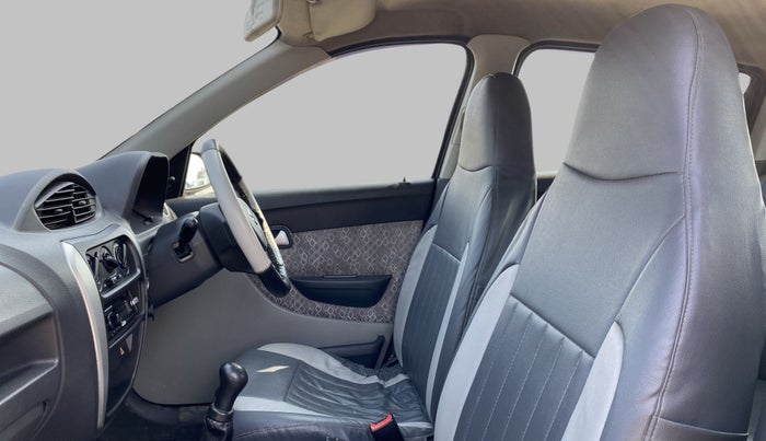 2016 Maruti Alto 800 LXI, Petrol, Manual, 29,646 km, Right Side Front Door Cabin
