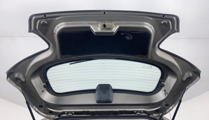 2016 Mahindra Kuv100 K6 6 STR, Petrol, Manual, 43,713 km, Boot Door Open