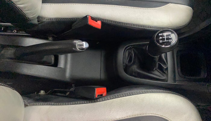 2017 Maruti Swift VDI ABS, Diesel, Manual, 1,08,722 km, Gear Lever