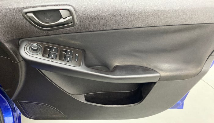 2014 Tata Zest XMS RT, Petrol, Manual, 19,768 km, Driver Side Door Panels Control