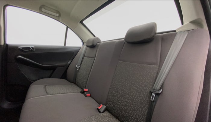 2014 Tata Zest XMS RT, Petrol, Manual, 19,768 km, Right Side Rear Door Cabin