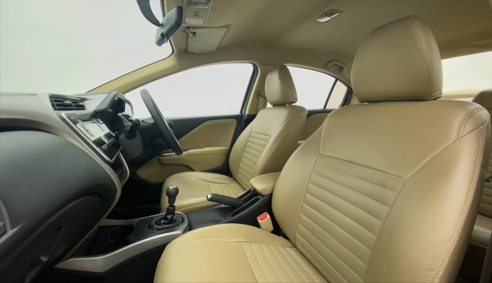 2016 Honda City V MT PETROL, Petrol, Manual, 84,776 km, Right Side Front Door Cabin