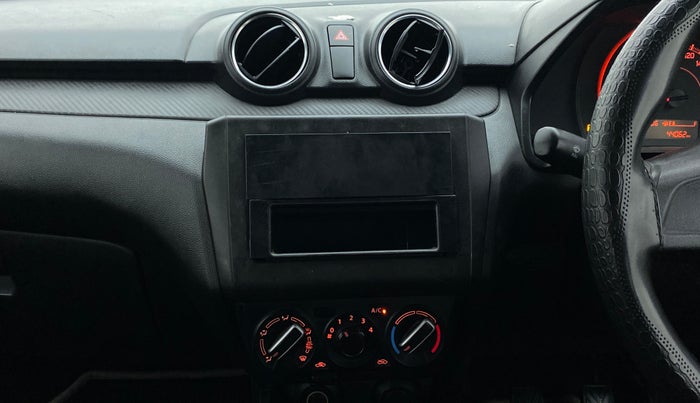 2019 Maruti Swift LXI, Petrol, Manual, 44,125 km, Air Conditioner