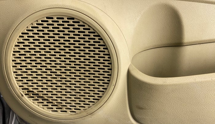 2013 Honda Brio 1.2 V MT I VTEC, CNG, Manual, 33,598 km, Speaker